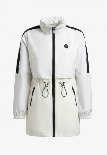 Короткое пальто