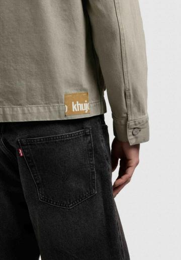 Джинсовая куртка