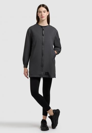 Короткое пальто