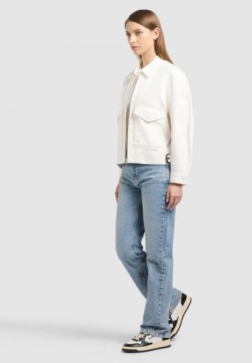 Куртка с накладнымит карманами