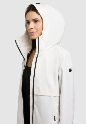 Короткое пальто