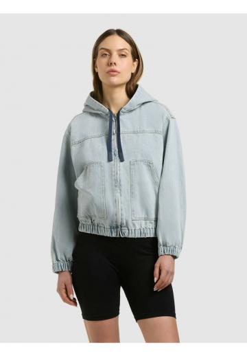 Джинсовая куртка