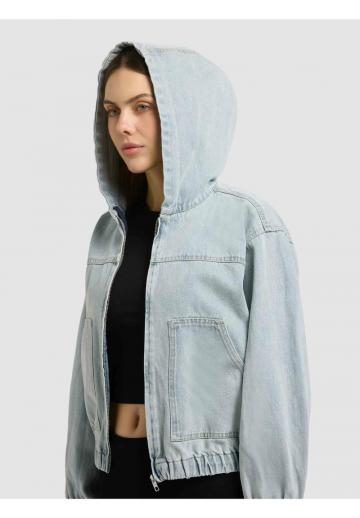 Джинсовая куртка