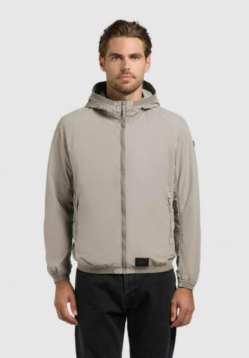 Куртка бомбер