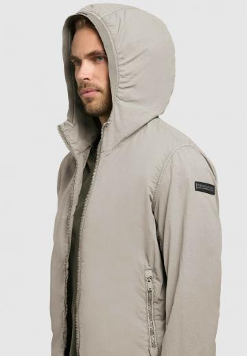 Куртка бомбер