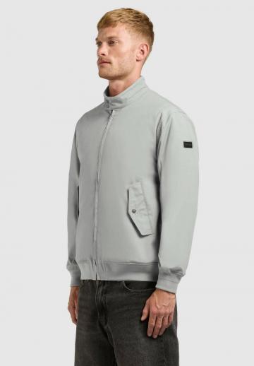 Куртка бомбер
