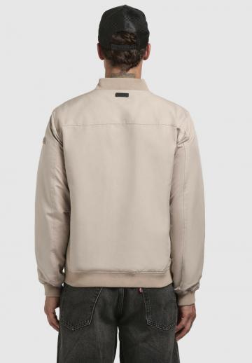 Куртка бомбер