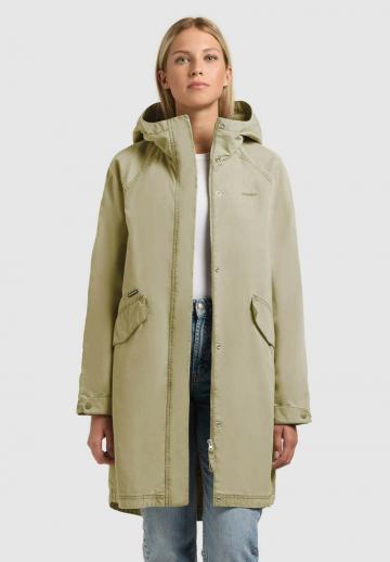 Короткое пальто