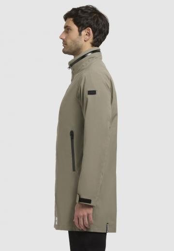 Короткое пальто