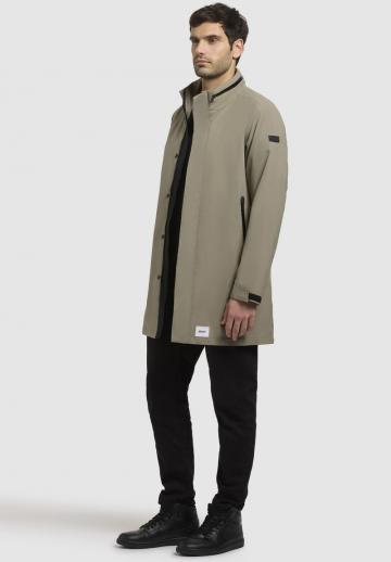 Короткое пальто