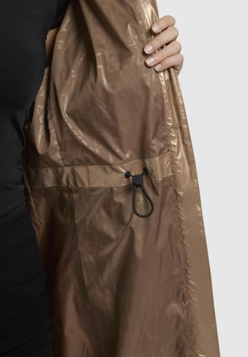 Короткое пальто