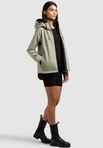 Пальто из искусственной кожи