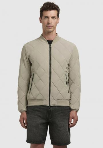 Куртка бомбер