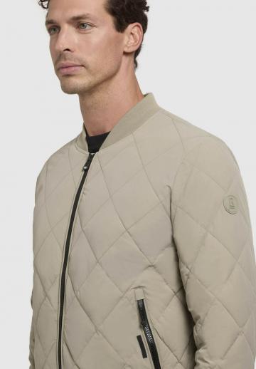 Куртка бомбер