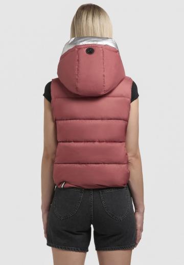 Стеганый жилет