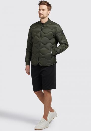 Зимняя куртка