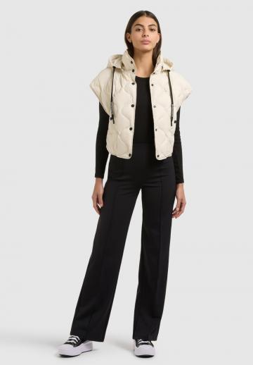 Стеганый жилет