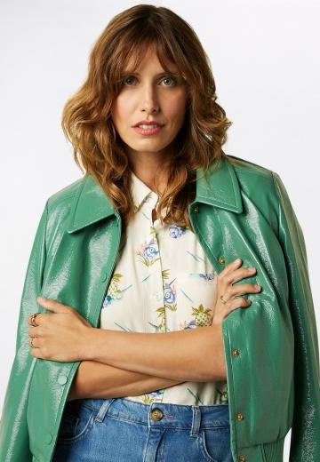 Атласная блузка