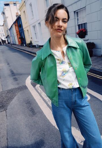 Атласная блузка