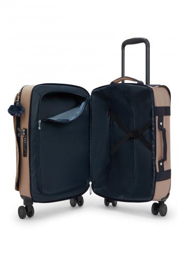 Чемодан на колесах