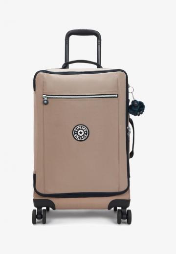 Чемодан на колесах