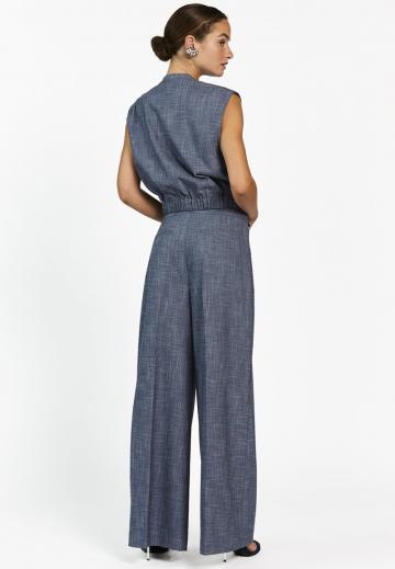 Джинсовая жилетка