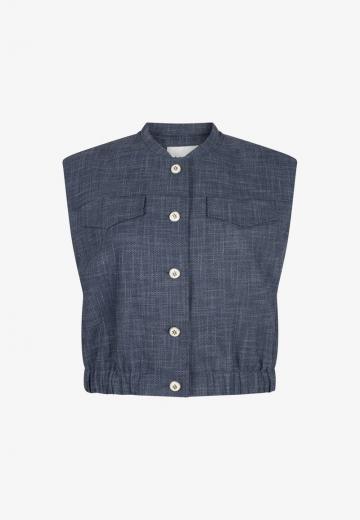 Джинсовая жилетка