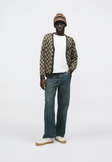 Свободные джинсы