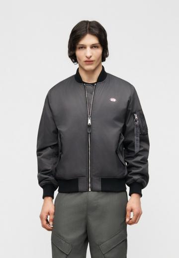 Куртка бомбер
