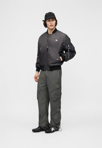 Куртка бомбер