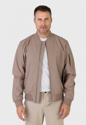 Куртка бомбер