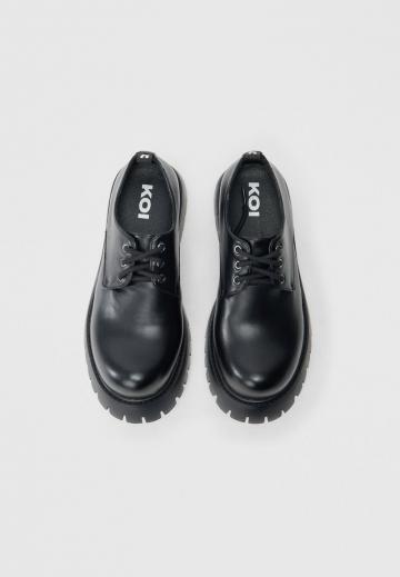 Ботинки на шнуровке