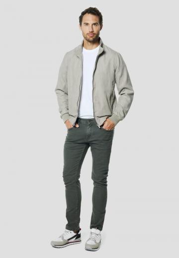 Куртка бомбер