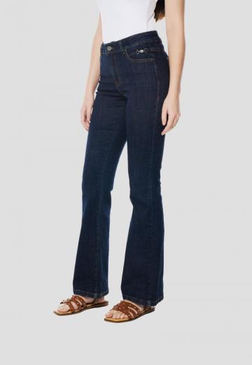 Клешеные брюки