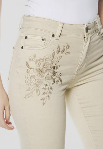 Клешеные брюки