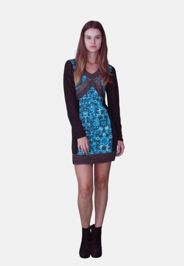 Платье футляр