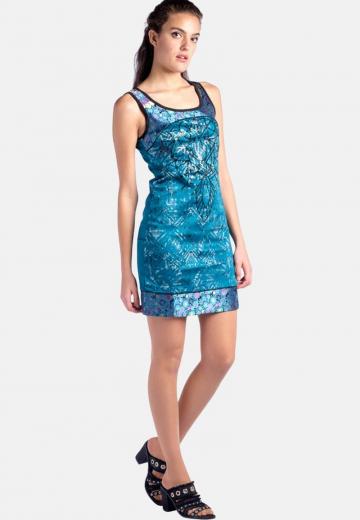 Платье футляр