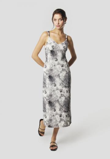 Платье футляр