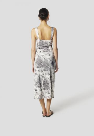 Платье футляр