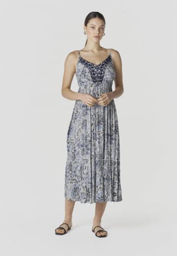 Летнее платье