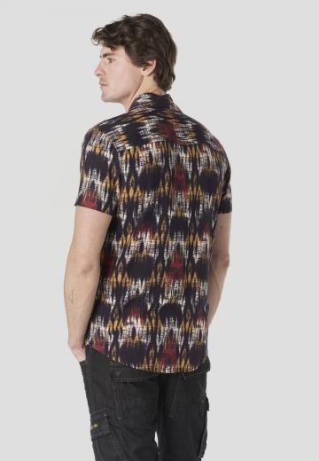 Рубашка с коротким рукавом