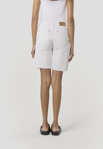 Джинсовые шорты