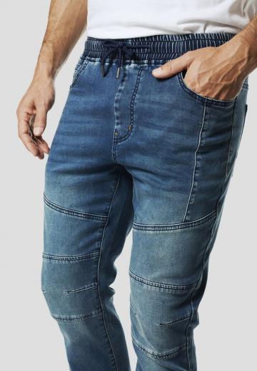 Узкие джинсы