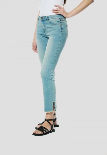 Короткие джинсы