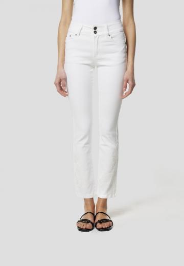 Короткие джинсы