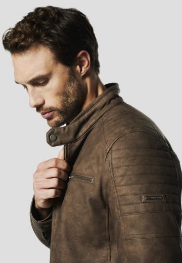 Кожаная куртка