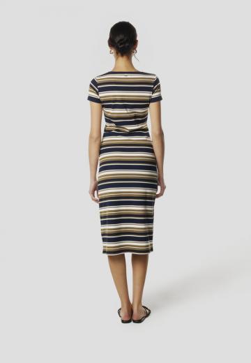 Платье футляр