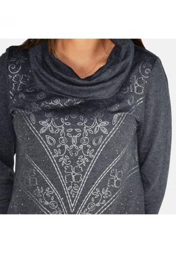 Вязаное платье