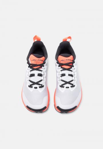 Беговые кроссовки