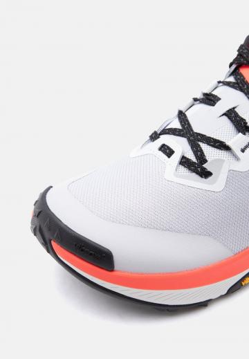 Беговые кроссовки